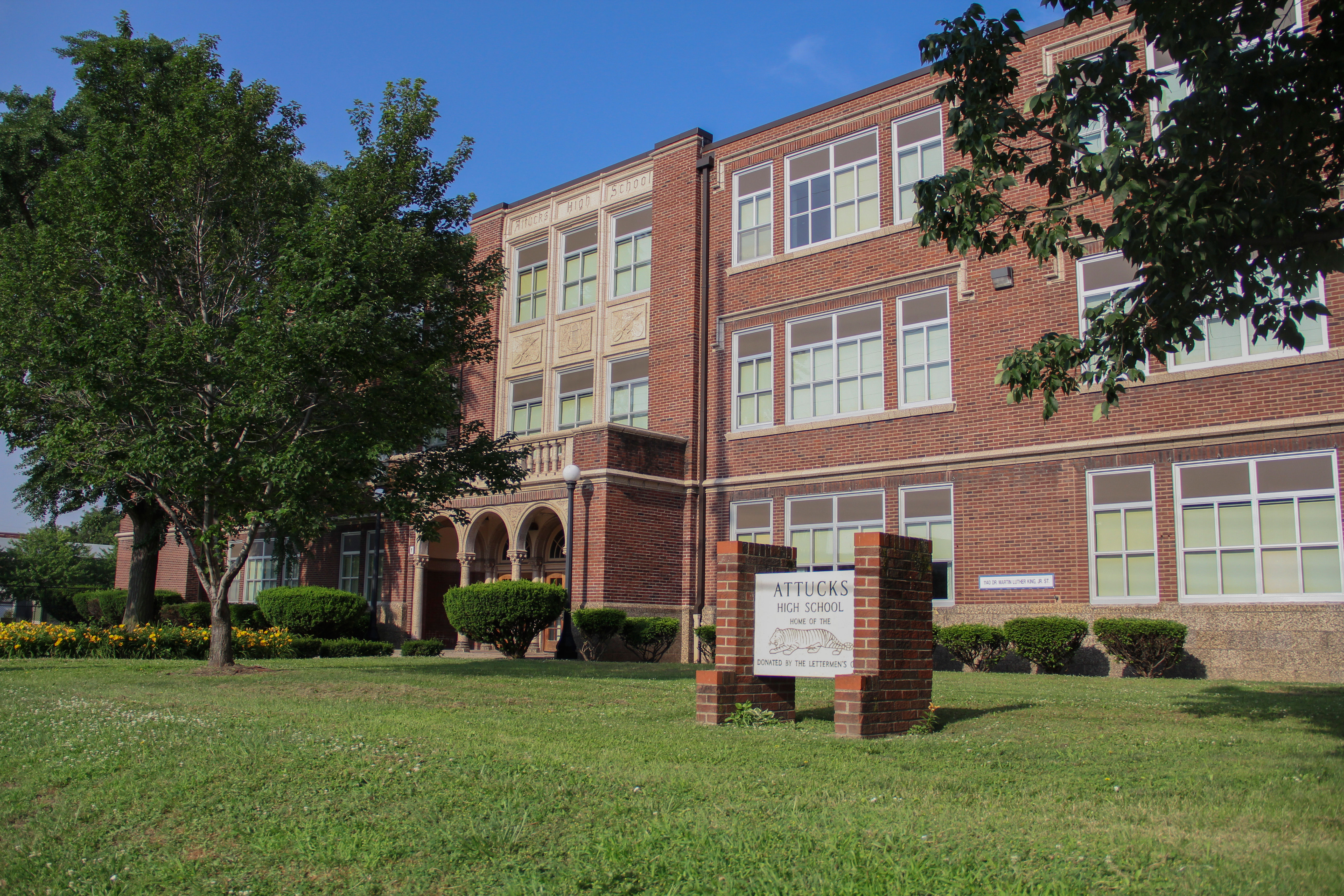 crispus attucks HS