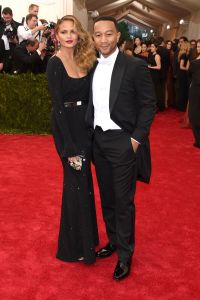 Celebrities arrive at the 2015 Met Gala