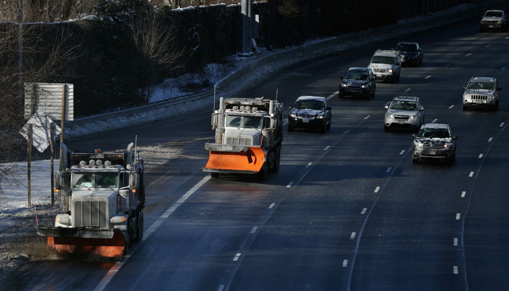 Heavy Snow And Frigid Temperatures Settle Over Washington DC
