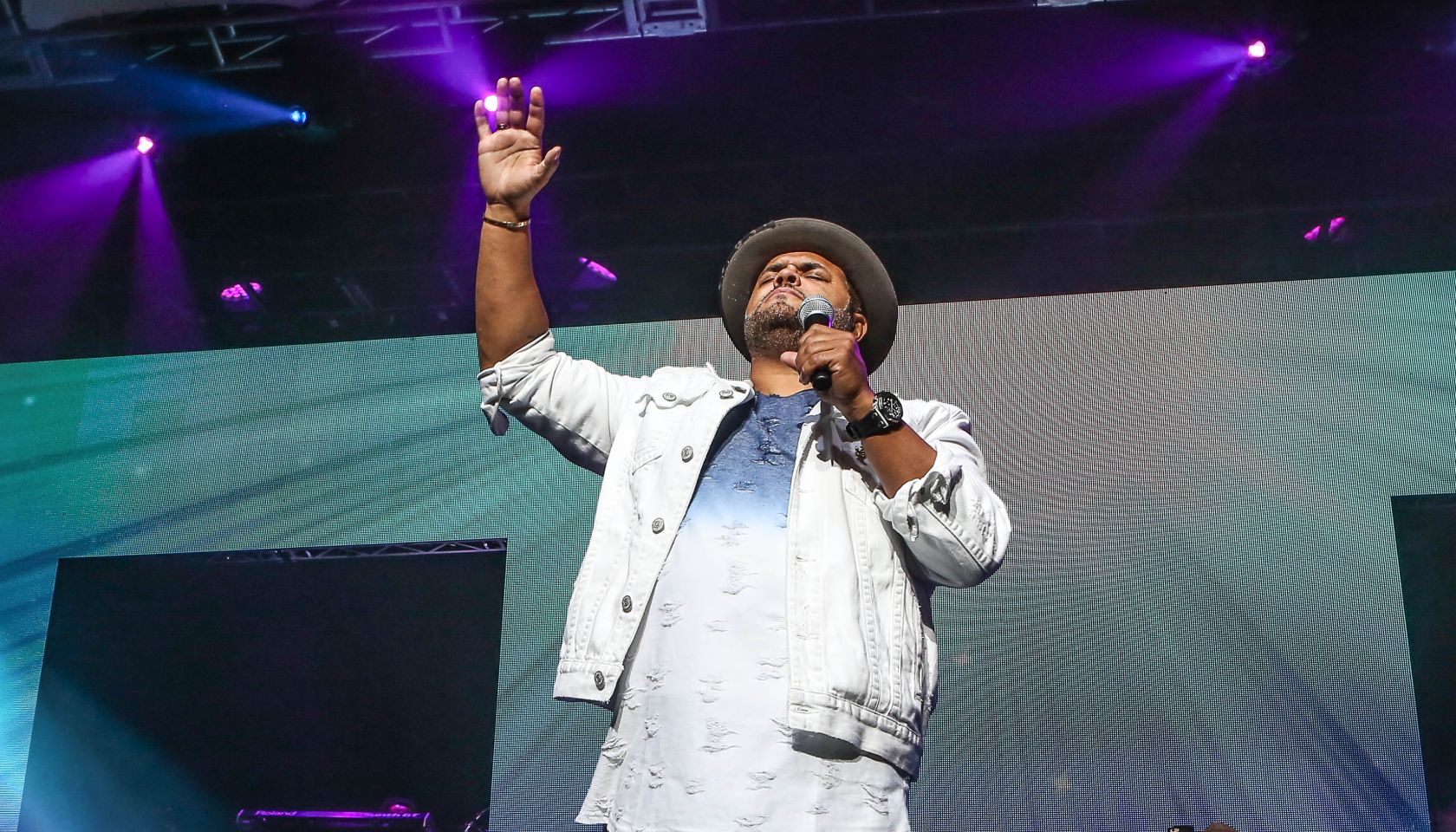 Festival of Praise - Fred Hammond, Hezekiah Walker, Israel Houghton, Karen Clark Sheard,