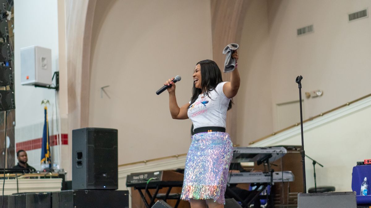 Erica Campbell Performs at Gospel Music Explosion 2018