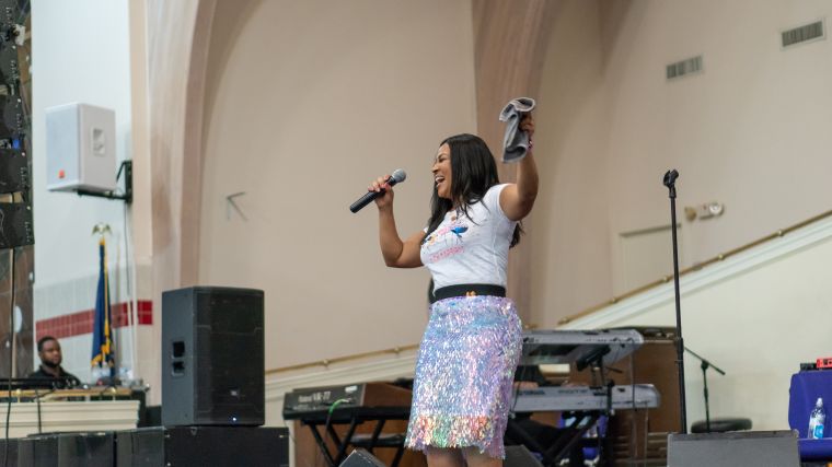 Erica Campbell Performs at Gospel Music Explosion 2018