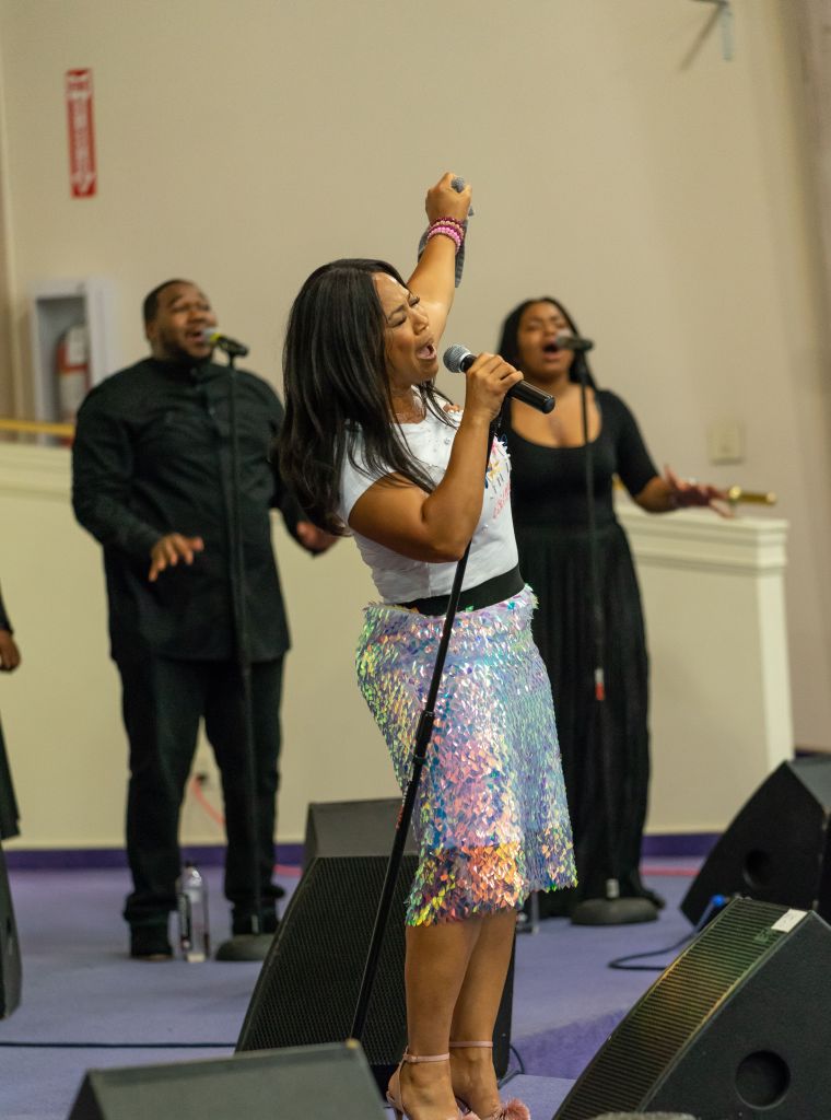 Erica Campbell Performs at Gospel Music Explosion 2018