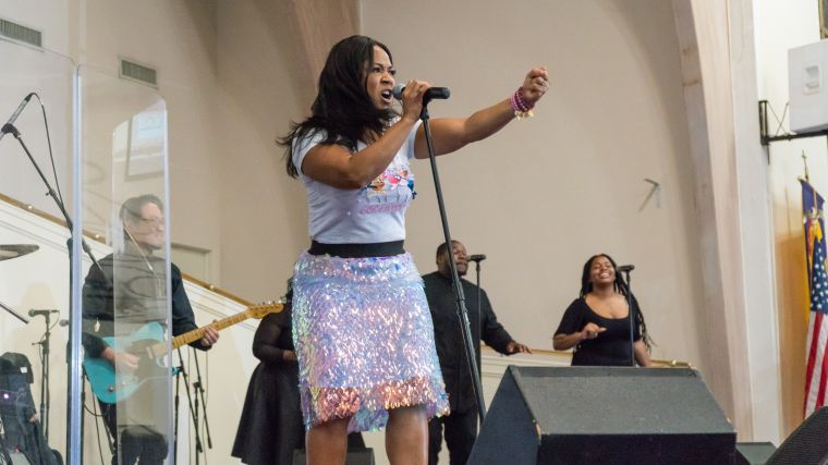 Erica Campbell Performs at Gospel Music Explosion 2018