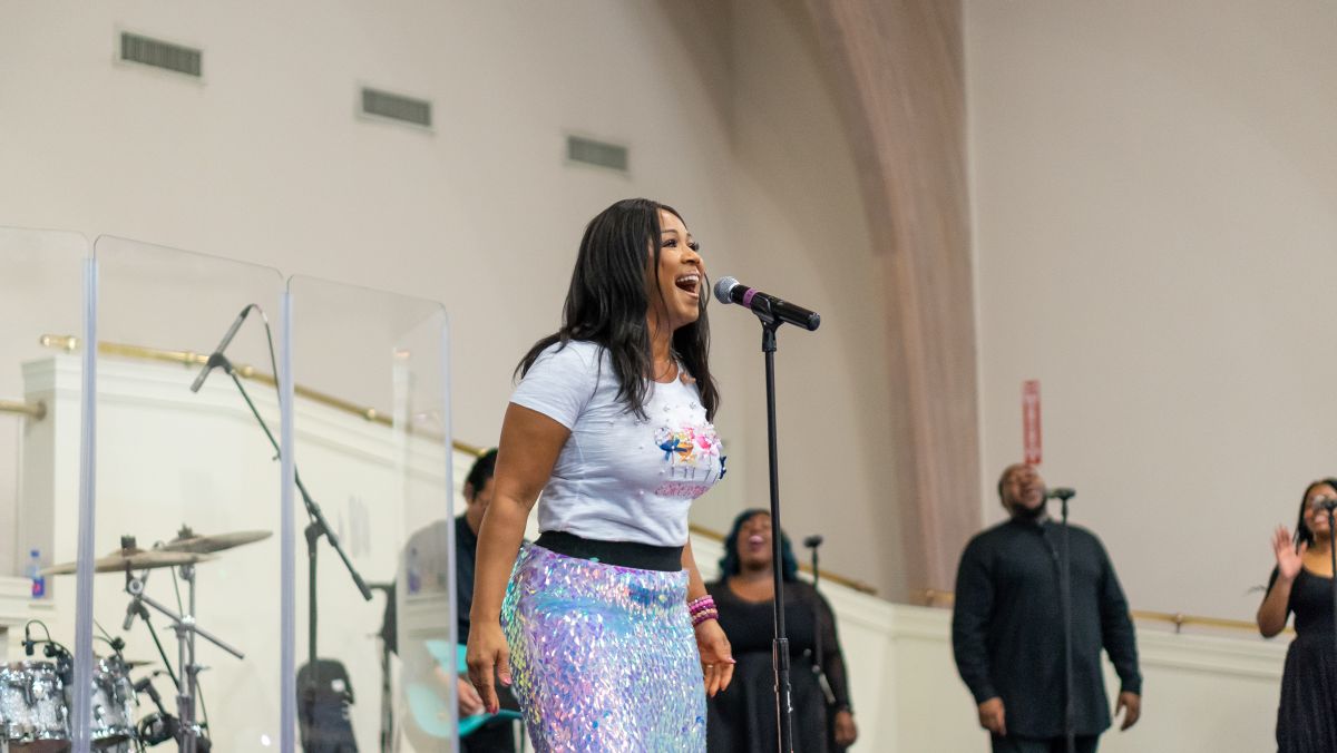 Erica Campbell Performs at Gospel Music Explosion 2018