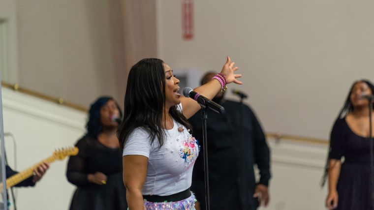 Erica Campbell Performs at Gospel Music Explosion 2018