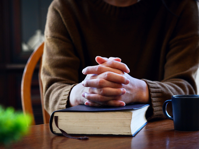 Christian life crisis prayer to god.