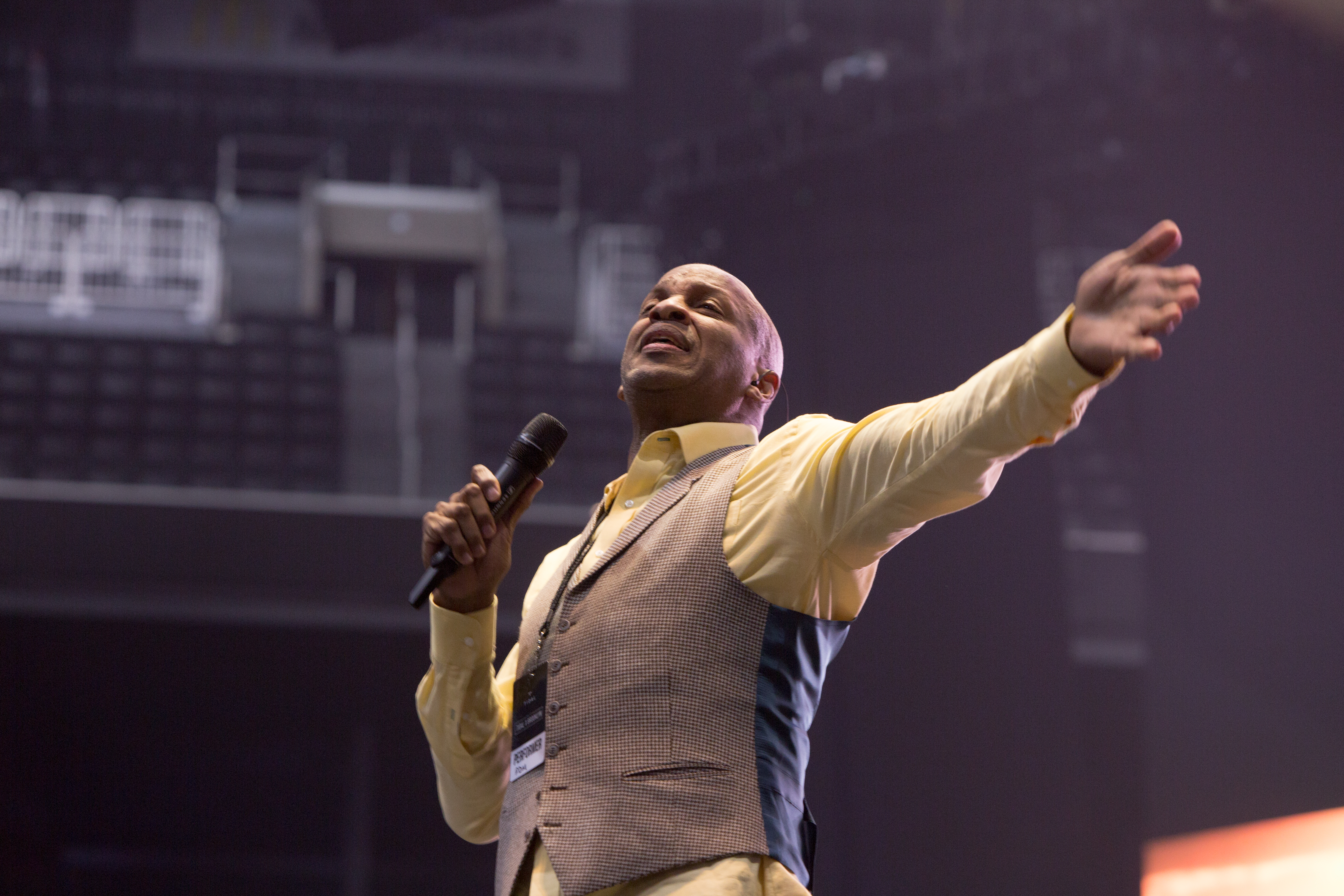 Donnie McClurkin Show